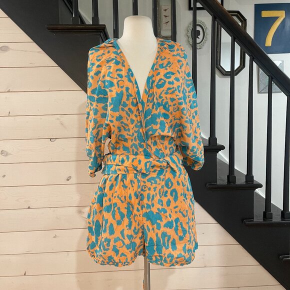 🖤 Agua Bendita Balam Linnea Romper, Orange and Blue Leopard(Nuly) Size Large - Picture 7 of 12